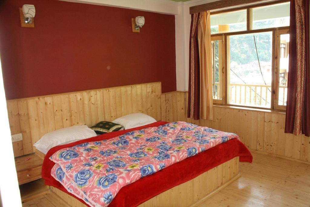 Suraj Cottage Manali الغرفة الصورة